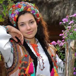 ФАЙНА ДІВКА            Русинский язык