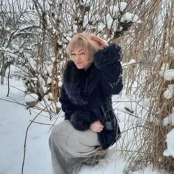Русинская поэтесса А. Цiрик: в разлуке жить невыносимо, ты мне оставь хоть капельку тепла! Любовь Русинской девушки.