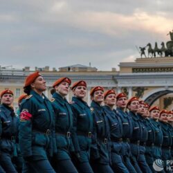 Лауреат Международной «Русской премии – 2022» Генерал Э. Артюхов «День Победы. Не забыть нам никогда, как сгорали в войне люди, города…»