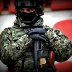 Генерал Э. Артюхов написал слова для песни; «Снова в руки оружие взято, снова в бой за Отчизну идем…»