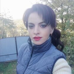 Закарпатская Поэтесса Аня Цірик «Ны ганьблюся свого роду, простого, сільського…» 