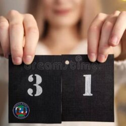 Прощальное стихотворение старому 2021 году от поэтессы Ані Цірик. «Последнюю страницу, завтра я сорву с календаря…»