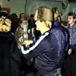 Русинские танцы с закарпатской поэтессой Анной Цiрик, «СІЛЬСЬКІ КАРПАТСЬКІ ТАНЦІ» Аня номинирована на Русскую премию, переходим по ссылке, голосуем за поэтессу.