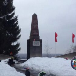 История прорыва блокады Ленинграда с Генералом Э. Артюховым в стихах. (18 янв. 1943-27 янв. 1944 г.) Вновь Солдат поднялся и пошел вперёд, у деревни Марьино, в сорок третий год…»