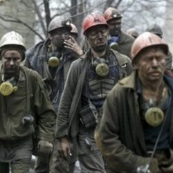 Закарпатская Поэтесса Аня Цірик написала о тяжёлой разлуке с любимым «Я хотів зустрітися з тобою, рідна, мила, ластівко, моя…» 