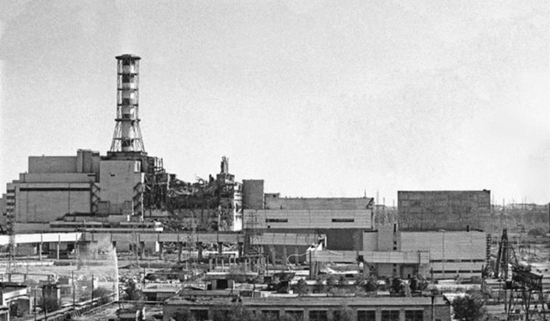 Генерал Э. Артюхов о Чернобыльской трагедии  «Полынь-трава душиста, но горька, в руках умелых же–лекарство…»
