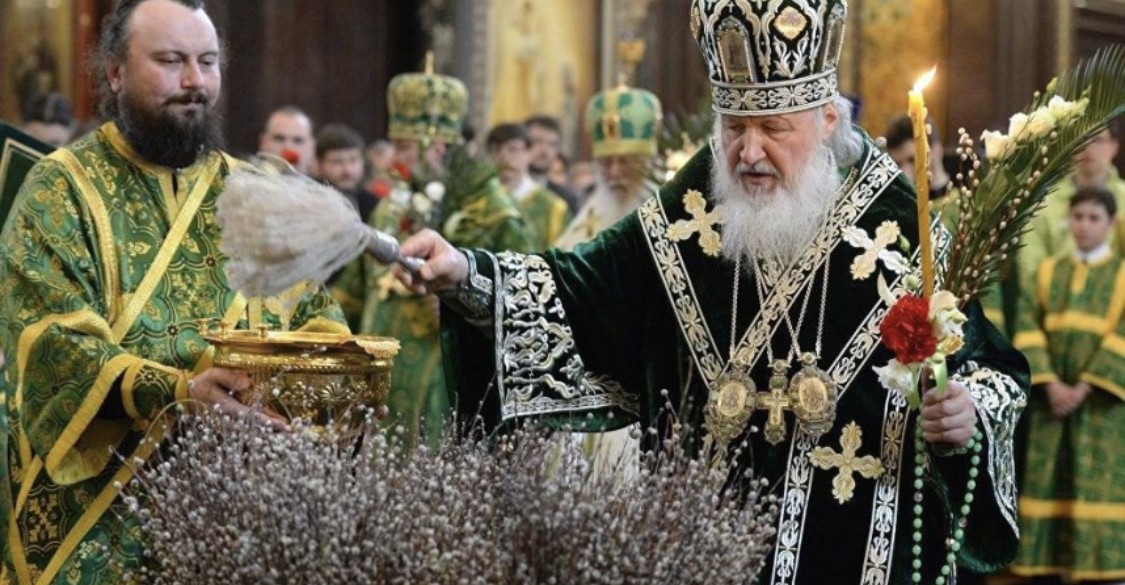 Патриарх всея Руси Кирилл благословил всем приходам Русской православной Церкви чтение молитвы о восстановлении мира