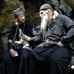 Мудрые мысли Св. Отцов с Василием Кричфалувший «…доколе в мире есть такая любовь и молитва, мир будет храним Богом…»