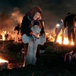 Генерал Э. Артюхов-Пасха Мертвых «Всех в печали мы усопших помянем, на Руси почетным этим днем…»