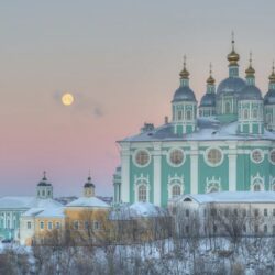 Номинант на «Русскую премию» Генерал Э. Артюхов «Родина, кому-то ты уродина, кому-то костью в горле, Кому-то — злая мачеха…»