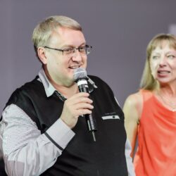 Лауреат Международной «Русской премии – 2022» Генерал Э. Артюхов «Что в жизни нашей есть у нас? Сквозь пальцы сыпется, что есть у нас. И это – независимо от нас…»