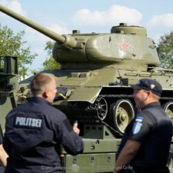 Лауреат Международной «Русской премии – 2022» Генерал Э. Артюхов «Историю можно исказить как надо, но беды, война, кровь – тому расплата. История сама это нам доказала…»