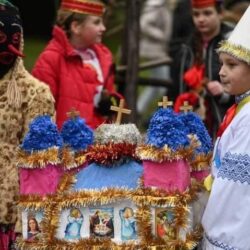 Лауреат Международной «Русской премии – 2022» Генерал Э. Артюхов «Для радости пришла пора, счастливого Вам, братья, сестры, Рождества!»